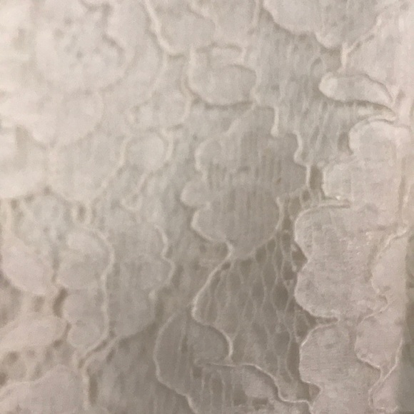 White mini dress with back cut out - Picture 4 of 5